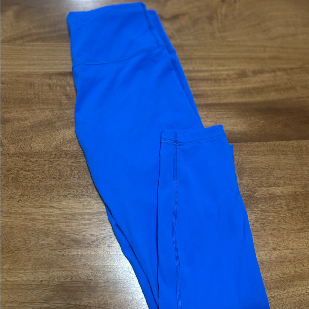 LULULEMON cobalt blue leggings